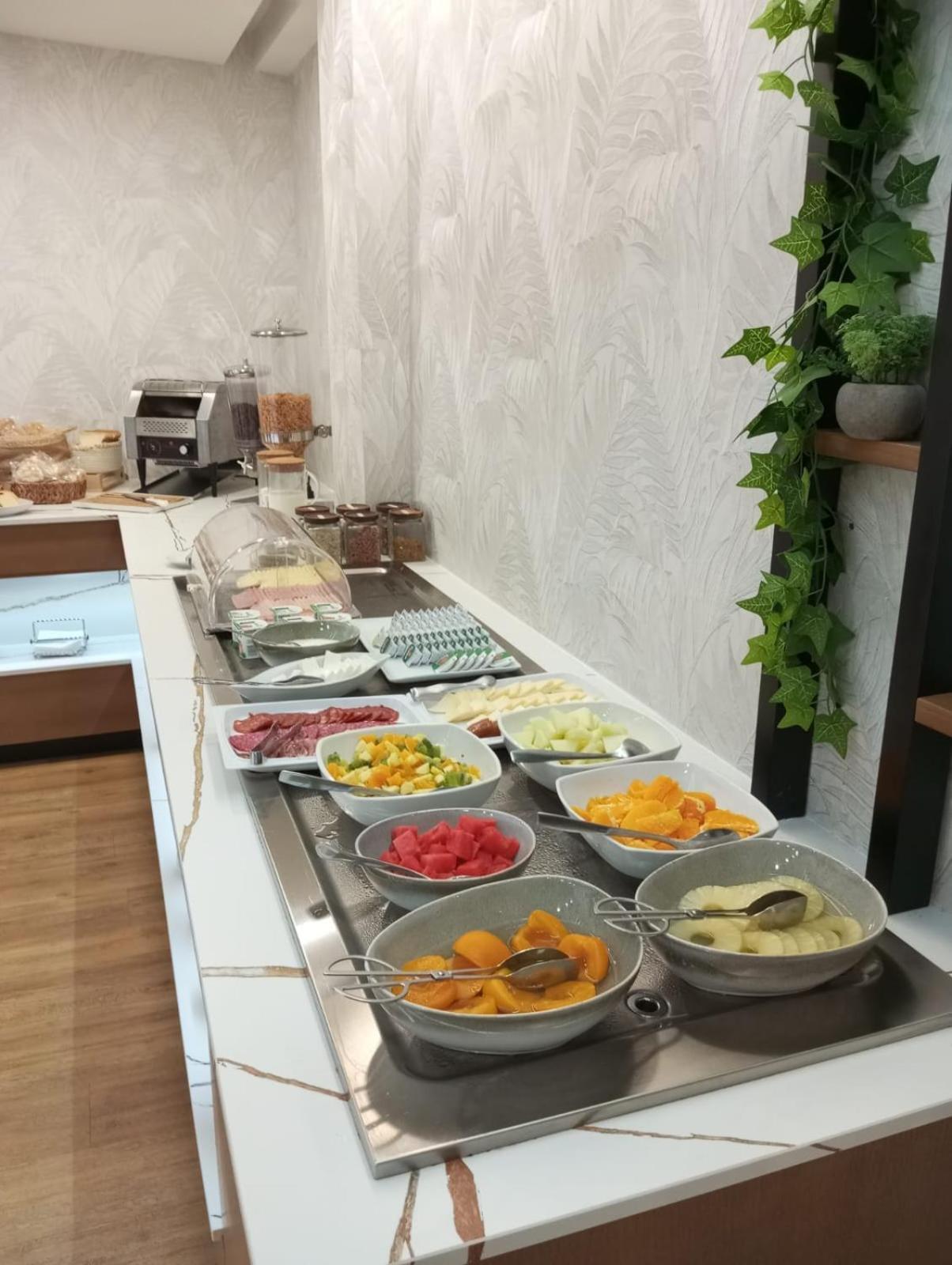 Hotel Lara Valenca Zewnętrze zdjęcie