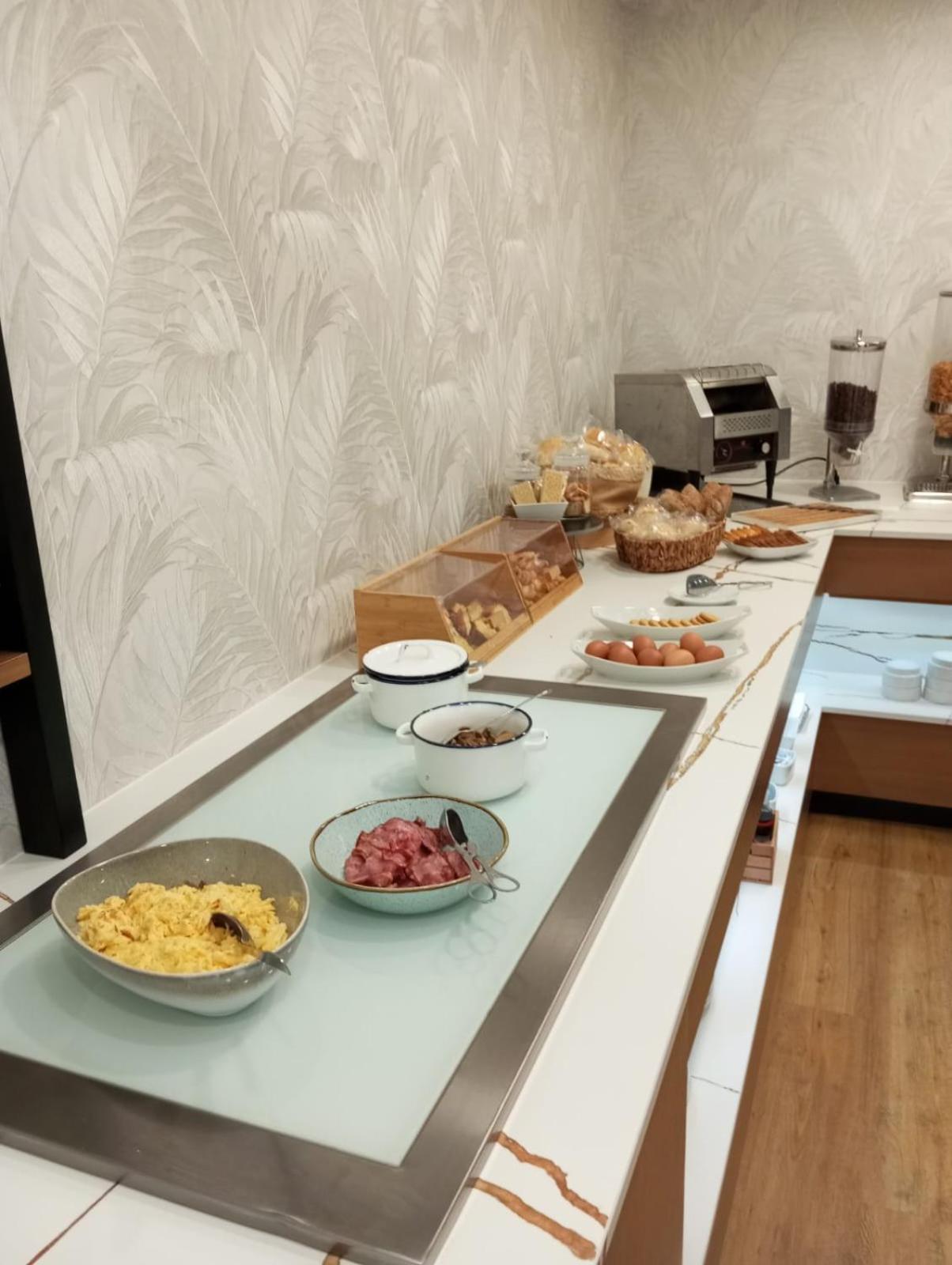 Hotel Lara Valenca Zewnętrze zdjęcie